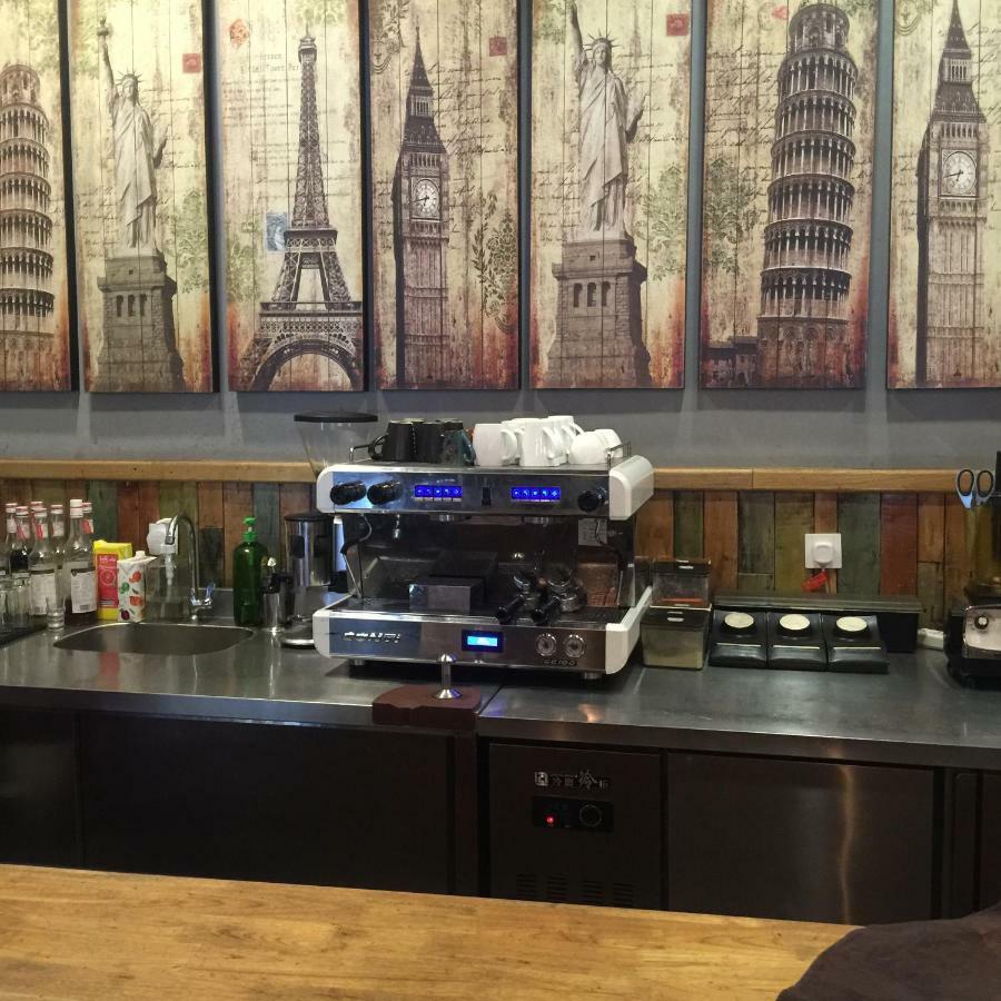 Harbin Walker Coffee Hotel Exterior foto